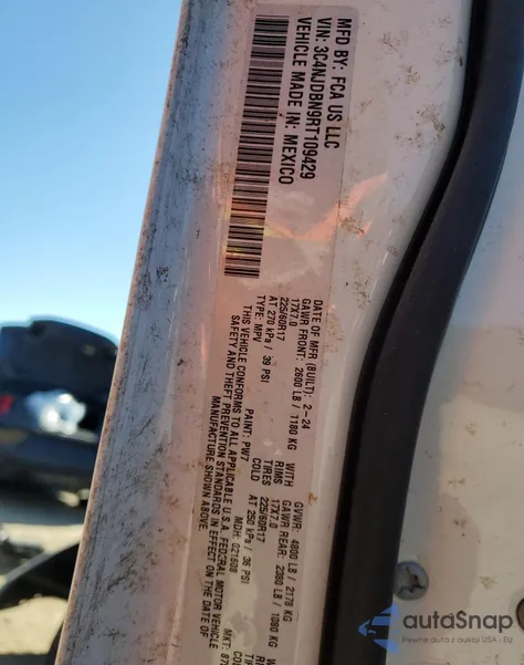 2024 Jeep Compass Latitude from USA, damaged, VIN 3C4NJDBN9RT109429